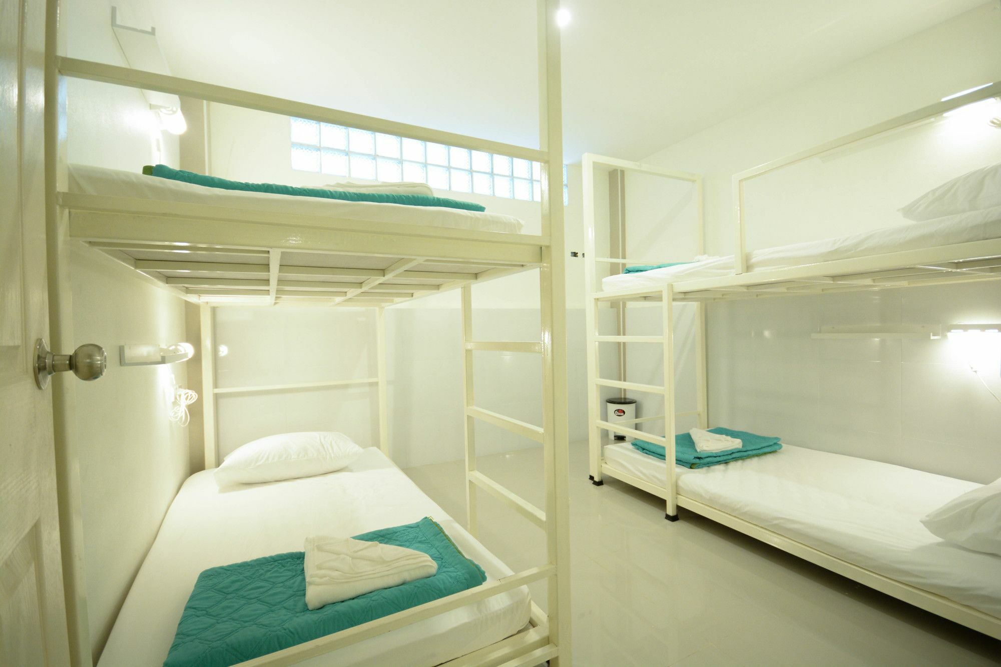 Hostel Irest Ao Nang Seafront Zewnętrze zdjęcie